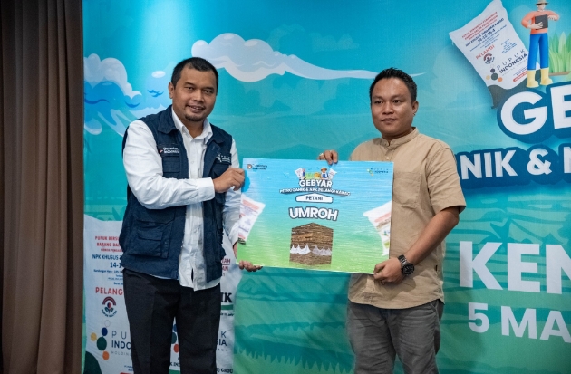 Gebyar Petroganik & NPK Pelangi Kakao, Pupuk Indonesia Beri Penghargaan Kios & Petani