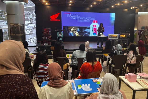 Asmo Sulsel Kolaborasi dengan Artsy Class Makassar Gelar Baking Class