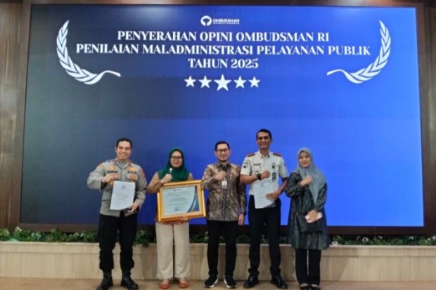 Imigrasi Parepare Raih Penghargaan Pelayanan Publik dari Ombudsman