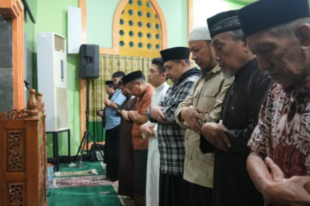 Wali Kota Makassar Ajak Warga Qiyamul Lail di Masjid Balai Kota