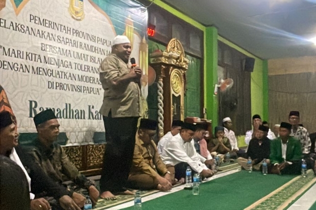 Safari Ramadhan, Gubernur Papua Dengar Aspirasi Rakyat untuk Jaga Arah Pembangunan