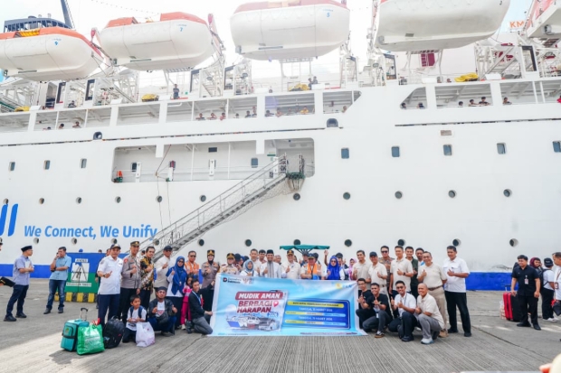 Gubernur Sulsel Lepas 500 Pemudik Program Mudik PLN dari Pelabuhan Soekarno-Hatta