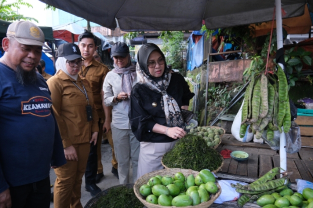 Bupati Gowa Sidak Pasar, Harga Mayoritas Pangan Masih Stabil
