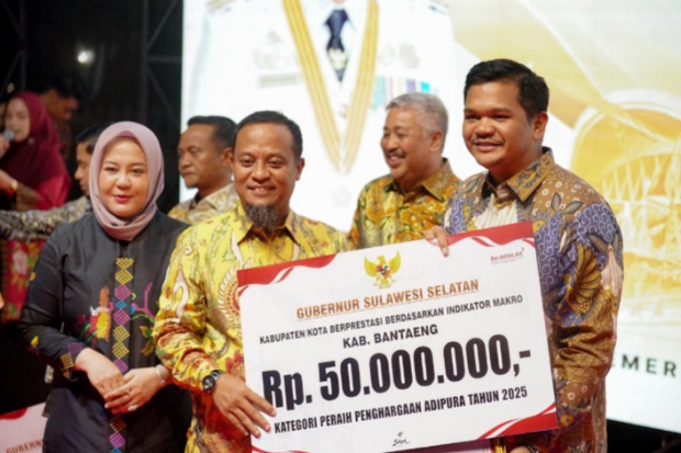 Bupati Bantaeng Terima Penghargaan Adipura 2025, Dapat Insentif Rp50 Juta