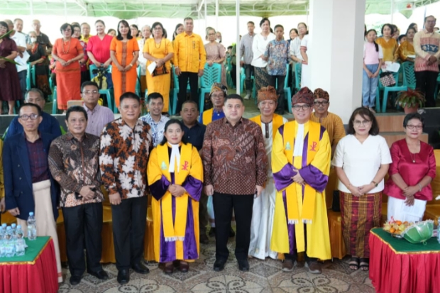 Hadiri Paskah Tallo Batua, Appi Tekankan Peran Gereja dalam Kesejahteraan