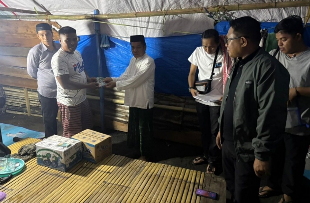 LAZ Hadji Kalla Salurkan Voucher Belanja untuk Penyintas Kebakaran Polman