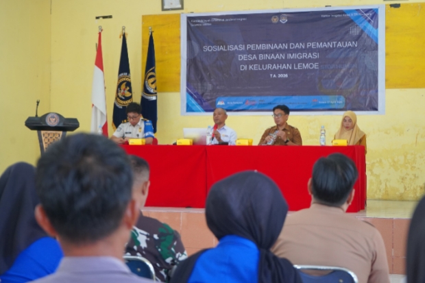 Perkuat Pencegahan TPPO, Imigrasi Parepare Gelar Sosialisasi Desa Binaan di Lemoe
