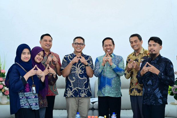 Pimpinan DPRD dan BPS Makassar Bertemu Bahas Penguatan Data Statistik Daerah