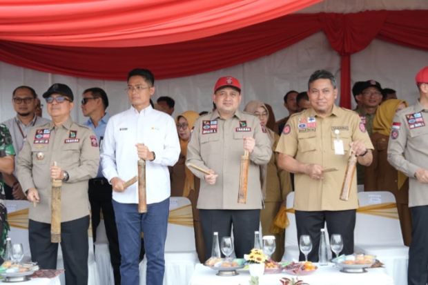 Wali Kota Makassar Kukuhkan 60 Anggota KSB Tamalanrea