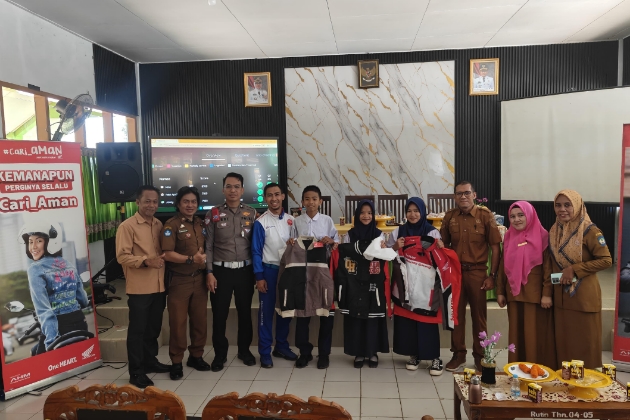 Asmo Sulsel Edukasi Safety Riding untuk Siswa SMP di Gowa
