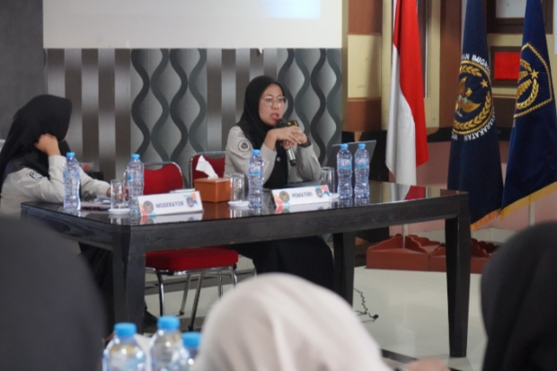 Imigrasi Parepare Sosialisasikan Aplikasi All Indonesia ke Travel Umrah dan Media