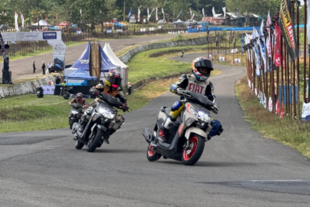 Disiksa 1 Jam Tanpa Henti, GEAR ULTIMA Tampil Tangguh di Sirkuit Sidrap