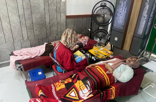 Srikandi PLN UID Sulselrabar Wujudkan Semangat Kartini Lewat Aksi Sosial