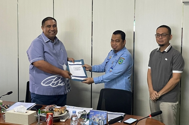PDAM Tirta Bantimurung Serahkan Laporan Laba Rp928 Juta ke Pemkab Maros