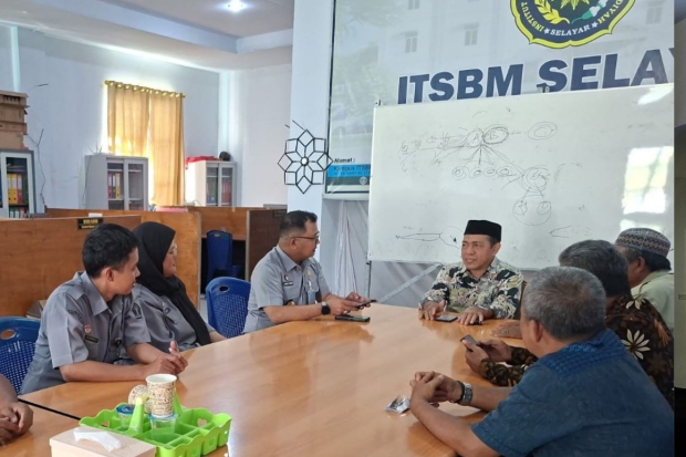 Kemenkum Sulsel dan ITSBM Selayar Bahas Kerja Sama Pembentukan Sentra Kekayaan Intelektual