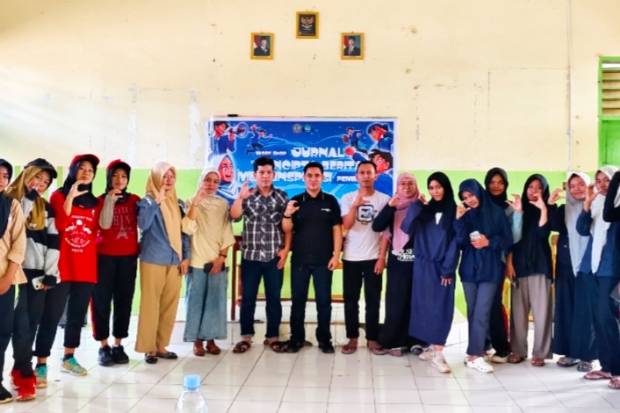 Workshop Jurnalistik SMA Negeri 6 Jeneponto, Siswa Dilatih Reportase dan Wawancara