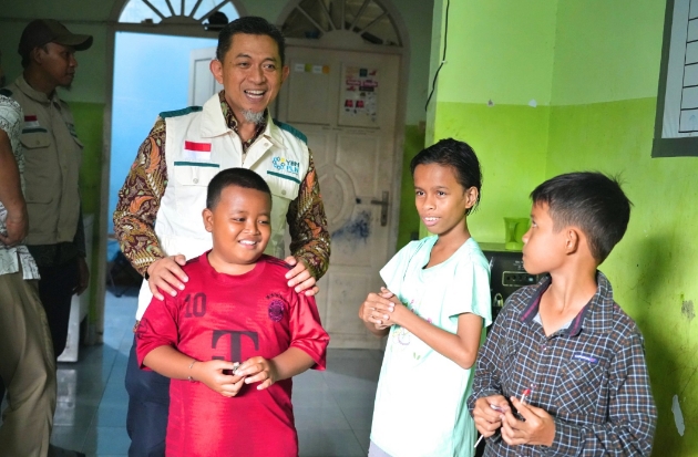 YBM PLN UID Sulselrabar Tebar Kepedulian untuk Anak Panti & Kaum Dhuafa