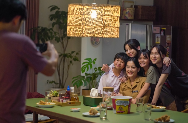 Film 'Yang Lain Boleh Hilang, Asal Kau Jangan' Bikin Haru Penonton di Makassar