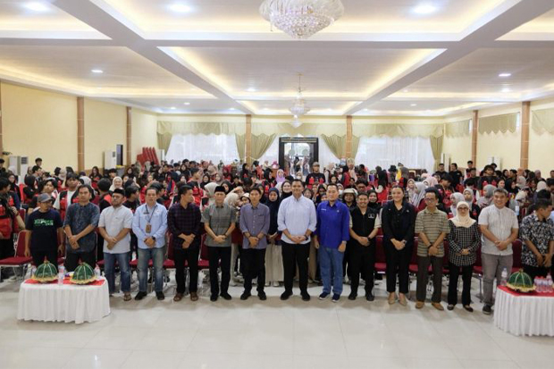 Bupati Bantaeng Uji Nurdin Lepas 194 Mahasiswa KKN Unhas Gelombang 115