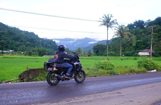 Bawa Barang Besar Pakai Motor? Perhatikan 6 Tips #Cari_Aman Ini