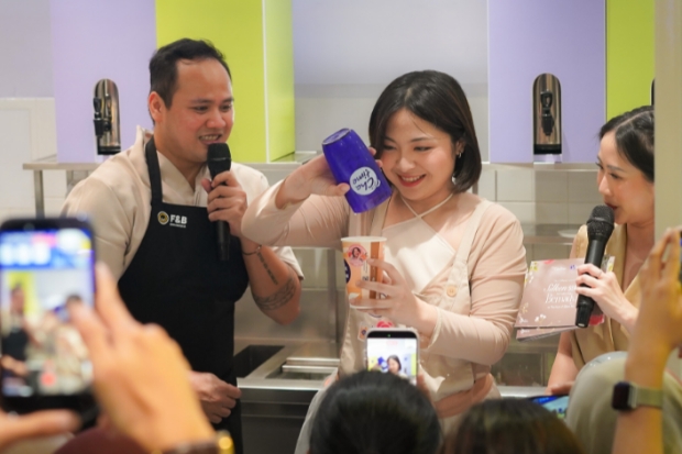 Chatime Gandeng Bernadya Kenalkan Silken Series: New Era of Light & Smooth Milk Tea