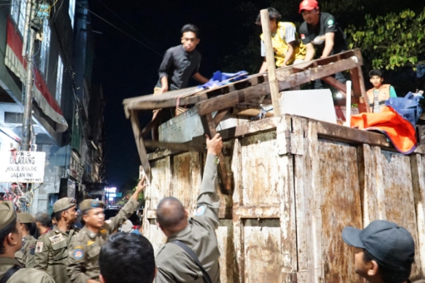 Pasar Kubis Veteran Utara Ditata, Jalan Kembali Longgar