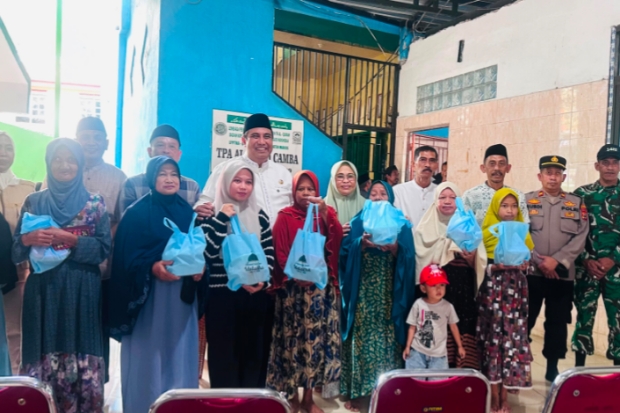 350 Kantong Daging Kurban Bantuan Presiden RI Dibagikan ke Warga Camba