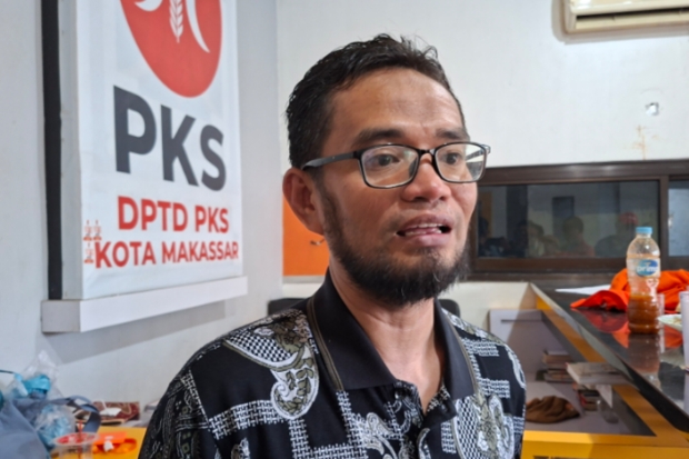 DPD PKS Makassar Sembelih 7 Sapi dan 4 Kambing pada Iduladha 1447 H