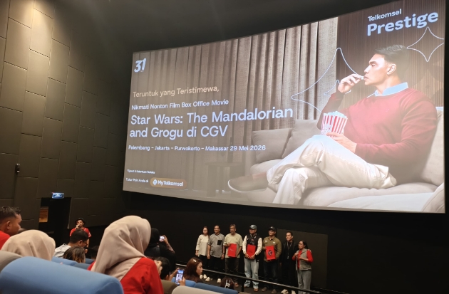 Telkomsel Ajak Pelanggan Prestige di Makassar Nobar Film Star Wars