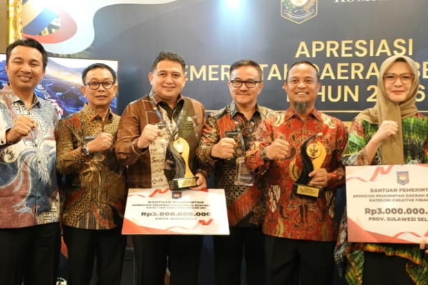 Pemkot Makassar Sabet Penghargaan Creative Financing, Dapat Insentif Rp3 M