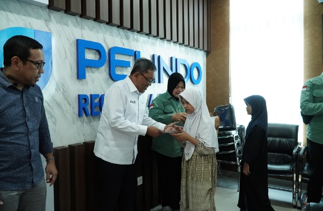 Pelindo - PJM Gelar Doa Bersama dan Santuni Anak Yatim di Samarinda