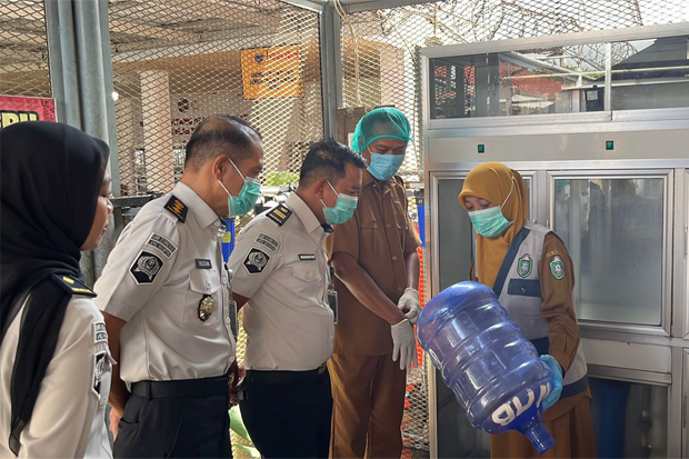 Dinkes Periksa Dapur dan Depot Air Lapas Parepare, Hasilnya Kategori Baik