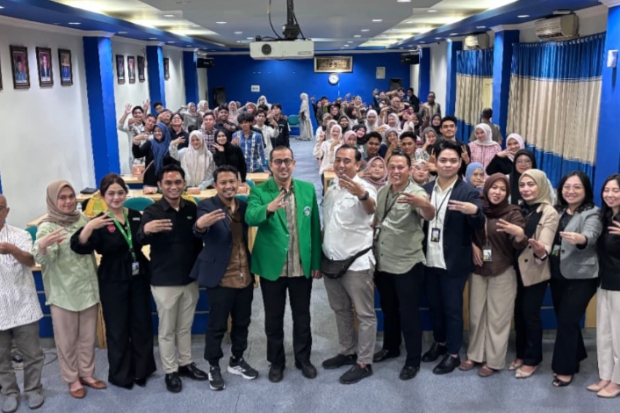 FEB UMI Gandeng Pegadaian Tingkatkan Literasi Investasi Digital Mahasiswa