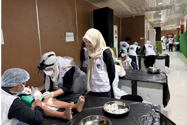 Khitanan Massal dan Donor Darah Meriahkan Milad Ke-72 UMI dan FK UMI