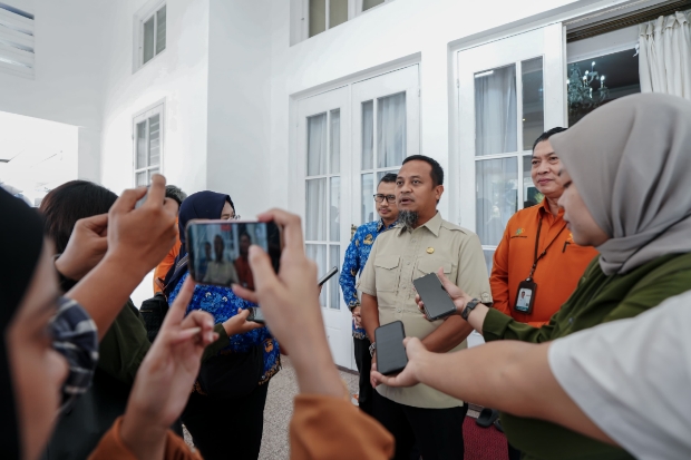 Gubernur Sulsel Serukan Partisipasi Aktif Masyarakat dalam Sensus Ekonomi 2026