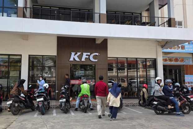 KFC dan Coffee Bean di Maros Menunggak Pajak, Nilainya Rp167 Juta