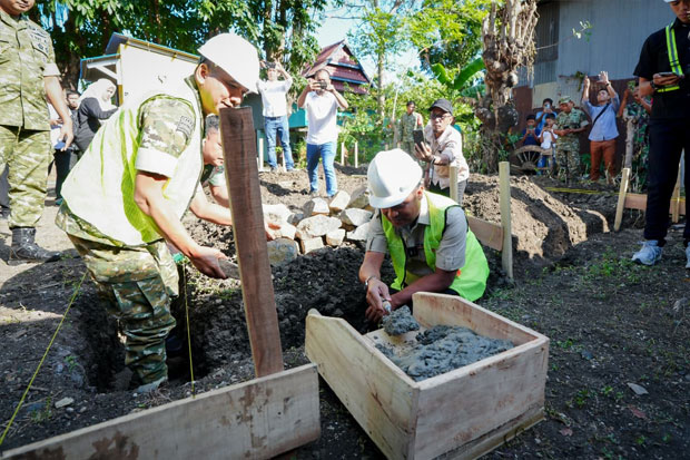 Gubernur Sulsel Gandeng TNI Bangun Rumah Layak Huni untuk Warga Berpenghasilan Rendah