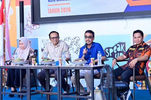 Dialog Publik, Andi Syahrum Tegaskan Komitmen Tingkatkan Pelayanan Air Bersih