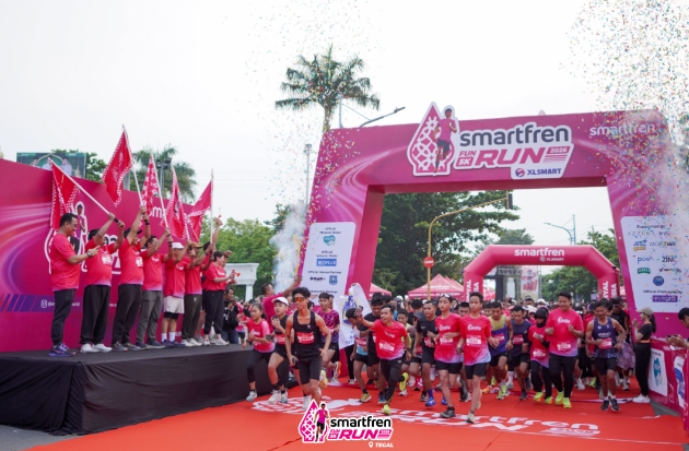 Perkuat Kampanye Jagoan Sinyal, Smartfren Hadirkan Fun Run untuk Masyarakat Pantura