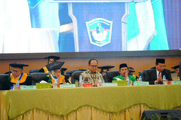 Kakanwil Kemenkum Sulsel Hadiri Orasi Ilmiah Menteri Hukum di Milad ke-72 UMI