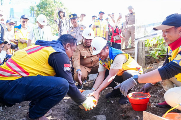 Groundbreaking Pelebaran Jembatan Sungai Maros Perkuat Konektivitas Trans Sulawesi