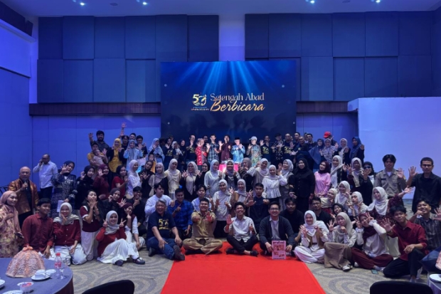 LPM Profesi UNM Perkuat Solidaritas Lintas Generasi di Harlah ke-50