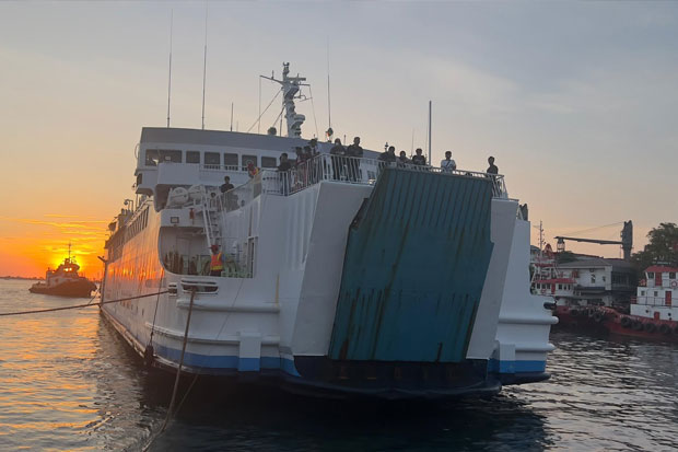 KM Dharma Kartika III Naik Dock, DLU Pastikan Pelayanan Tetap Prima bagi Konsumen