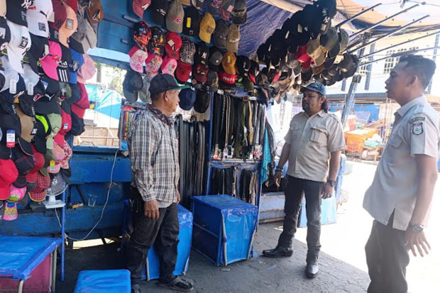 Perumda Pasar Makassar Raya Tata Lapak dan Jalur Pedestrian Pasar Senggol