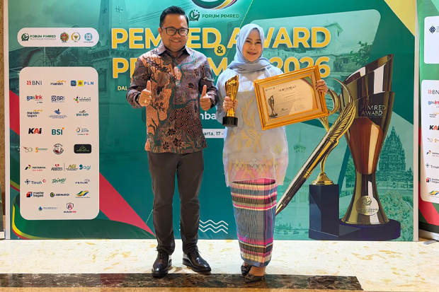 Selamat, Andi Tenri Indah Dinobatkan sebagai Legislator Provinsi Terbaik Bidang Komunikasi