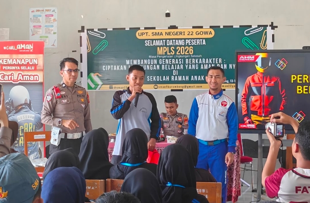 Bangun Kesadaran Berkendara Aman, Asmo Sulsel Edukasi Siswa Baru di Gowa