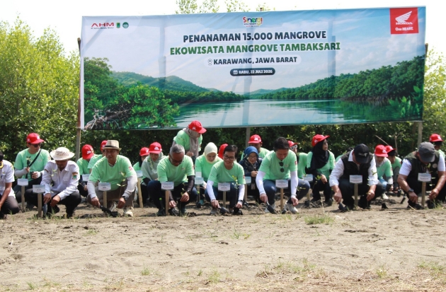 AHM Perkuat Ekosistem Pesisir dengan Rumah Bibit Mangrove