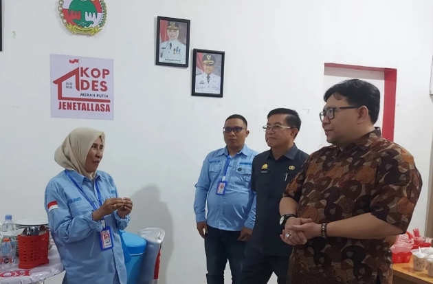 Gotong Royong Menggerakkan Ekonomi Desa Lewat Koperasi Merah Putih