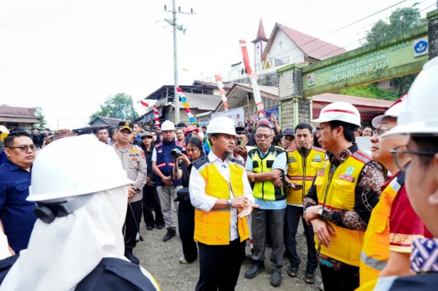 Gubernur Sulsel Ground Breaking Ruas Rantepao hingga Baruppu, Minta Dukungan Masyarakat