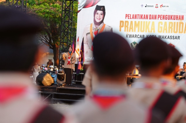 Fatmawati Kukuhkan 241 Pramuka Garuda Kwarcab Makassar, Perkuat Pembinaan Generasi Berkarakter